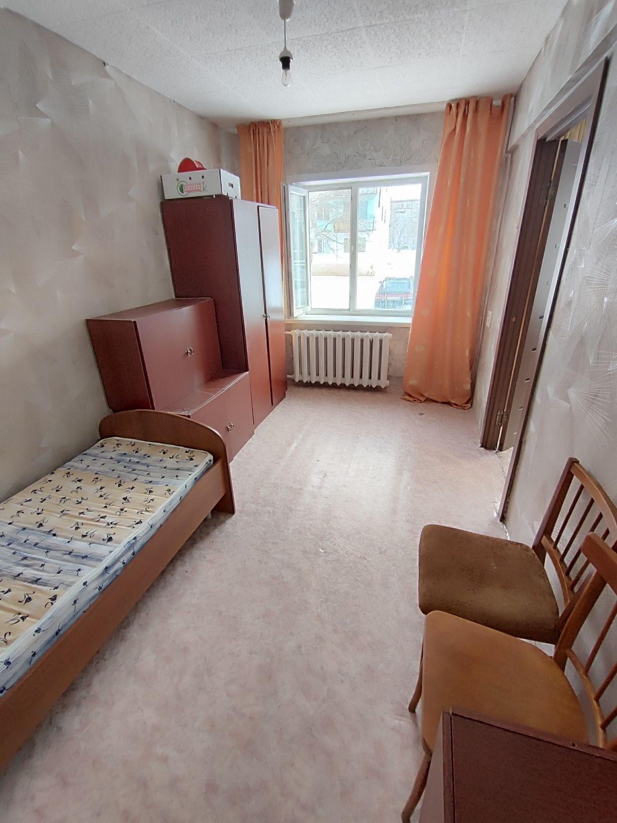 Продается 2-комн (2-26, 1 эт)