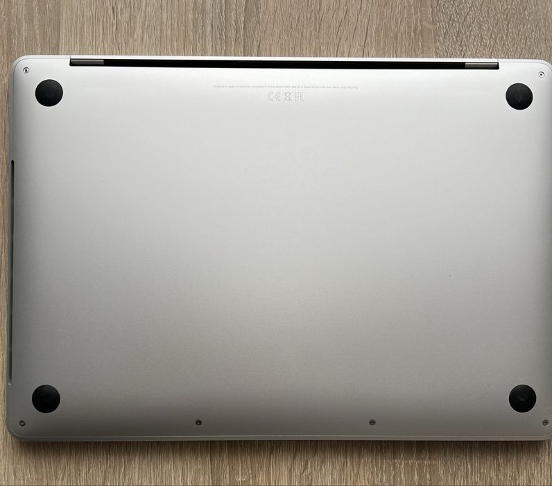 Macbook Pro 2018 Silver 13 inch