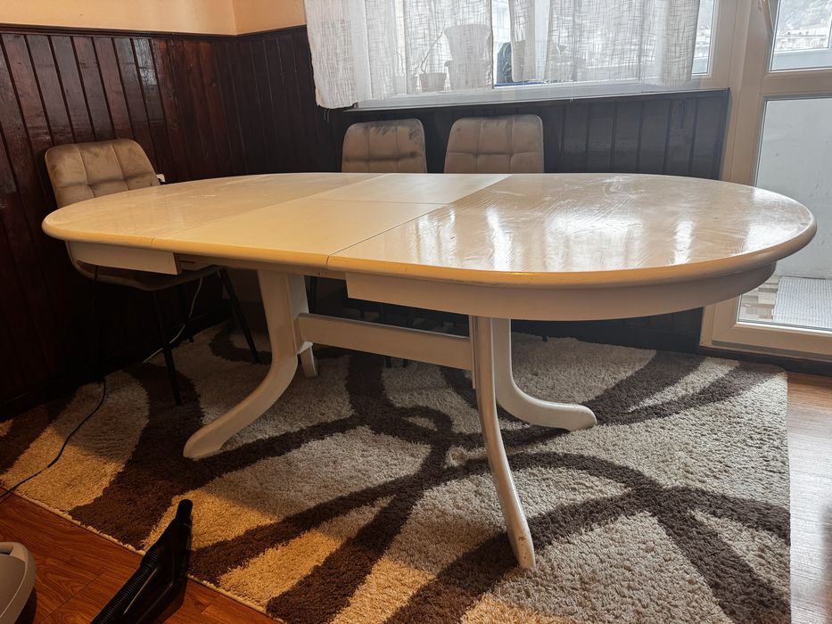 Трапезна разтегателна маса