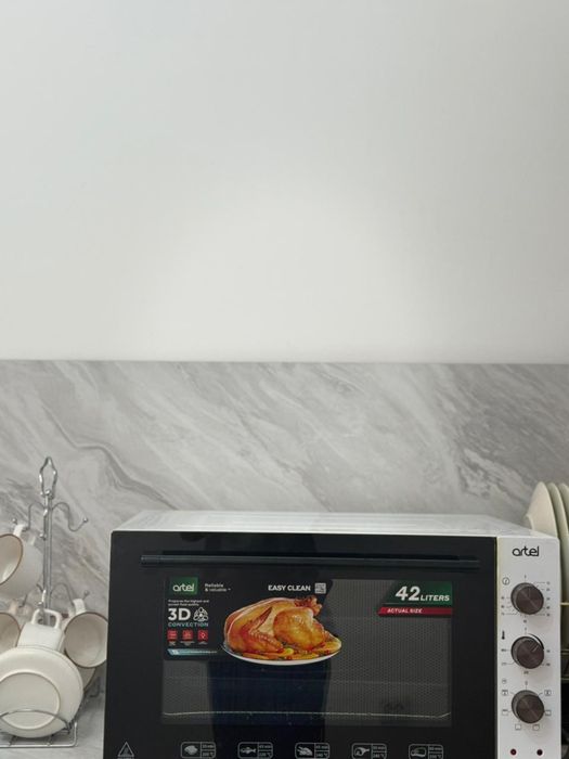 Мини печь в идеальном состоянии