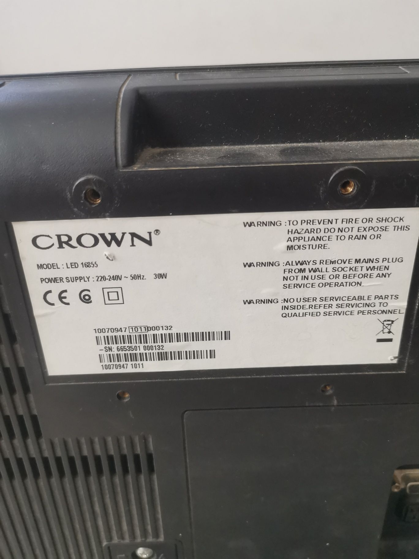 Телевизор crown 24 инча