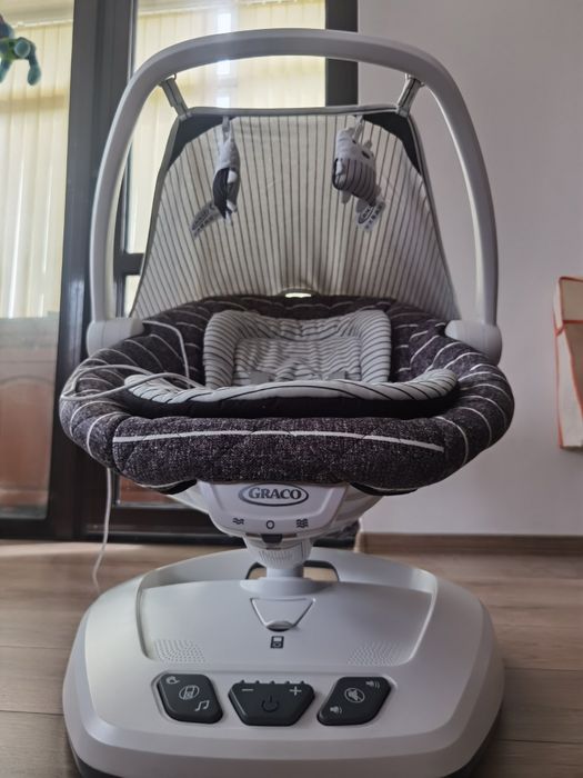 Бебешка електрическа люлка Graco  Move with me