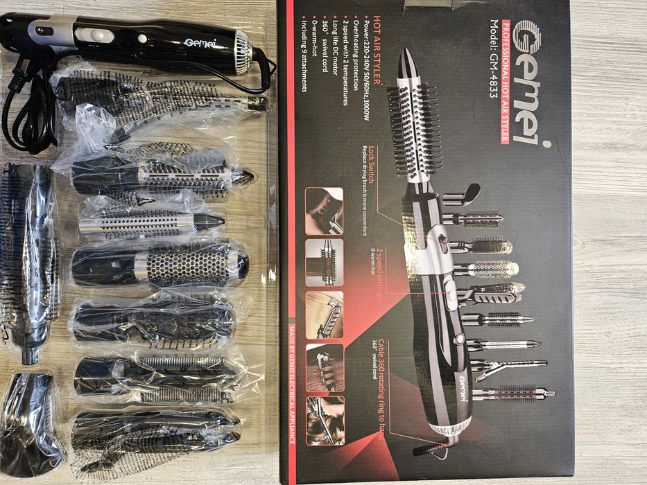 Perie electrica cu aer cald