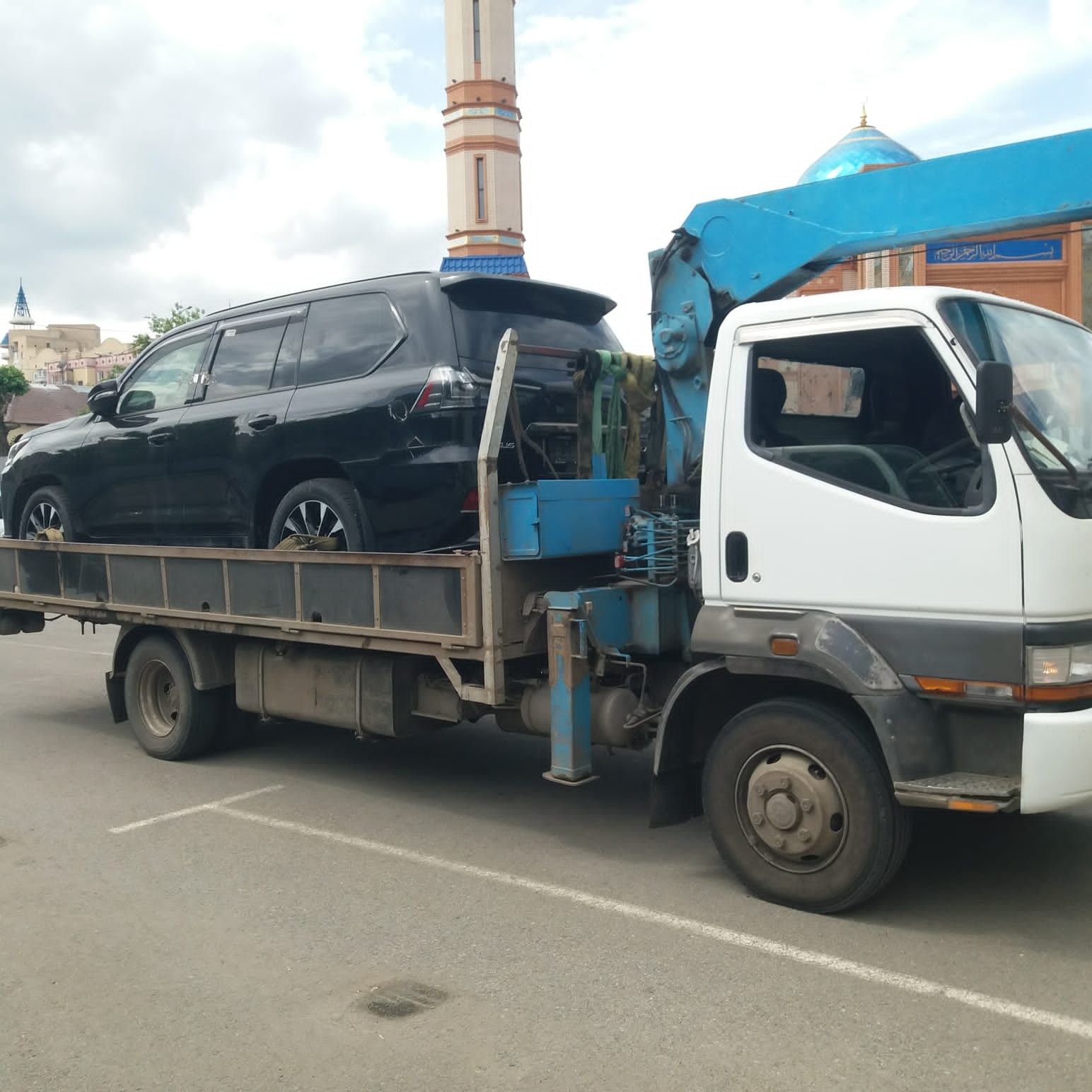 Услуги Манипулятор-Эвакуатор Автовышка