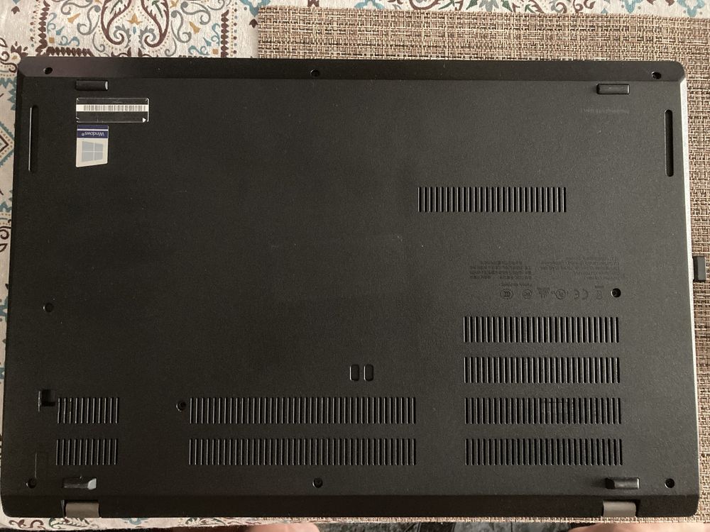 Lenovo Thinkpad L15 Gen 1 Windows 11 Лицензиран