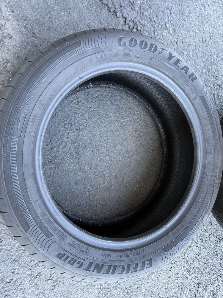 215/55 R17 GOODYEAER EfficientGrip anvelope vara