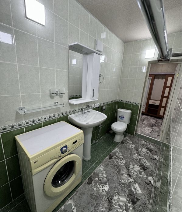 Код 823 Продам 1в2/1/9 ком квартиру Кадышева  ( ипотеку можно)