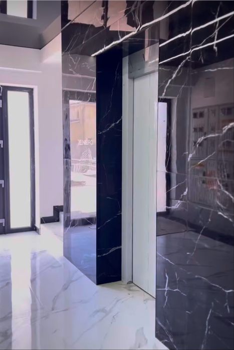 Vand Ap 2 camere,in complex cu piscina,parcare subterana,Tva inclus