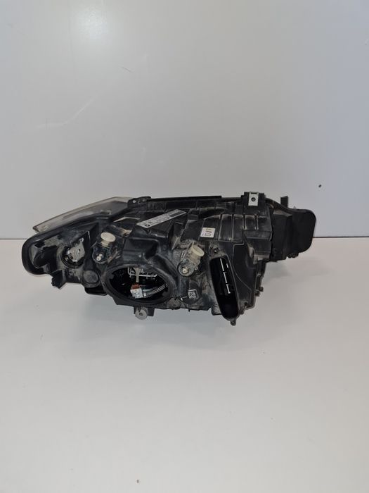 Far stanga Bi-Xenon + LED BMW SERIA 3/ F30 /F31 / cod-63.11-7259527