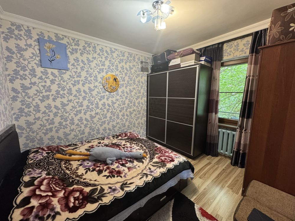 Продам -3/2/4- Буз-2 77 серия