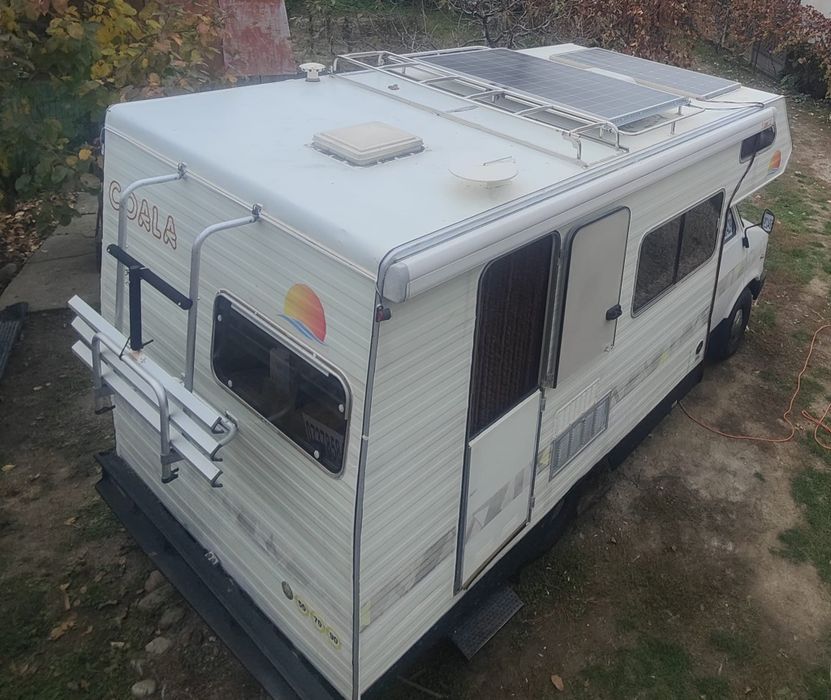 Autorulotă Bedford CF270D