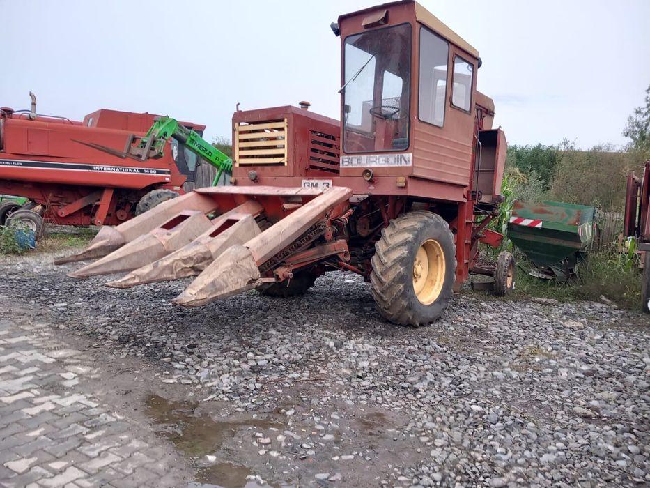 Bourgoin GM 3 combină recoltat porumb stiuleti