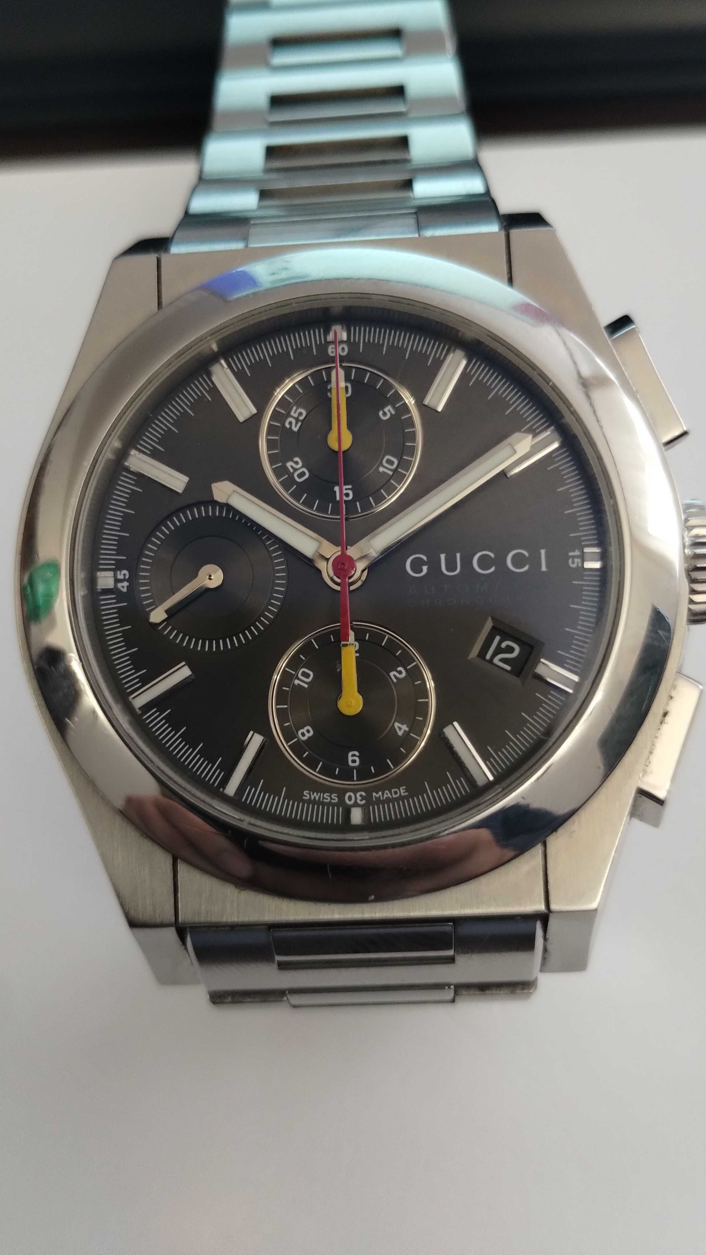 Часовник Gucci Pantheon Valjoux 7750 44mm