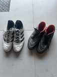 Vand 2 perechi de ghete fotbal!