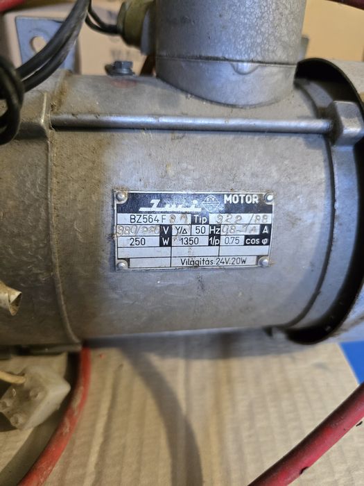 Motor electric de vanzare