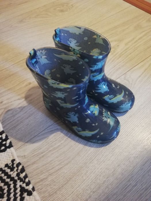 Cizmulițe din cauciuc.