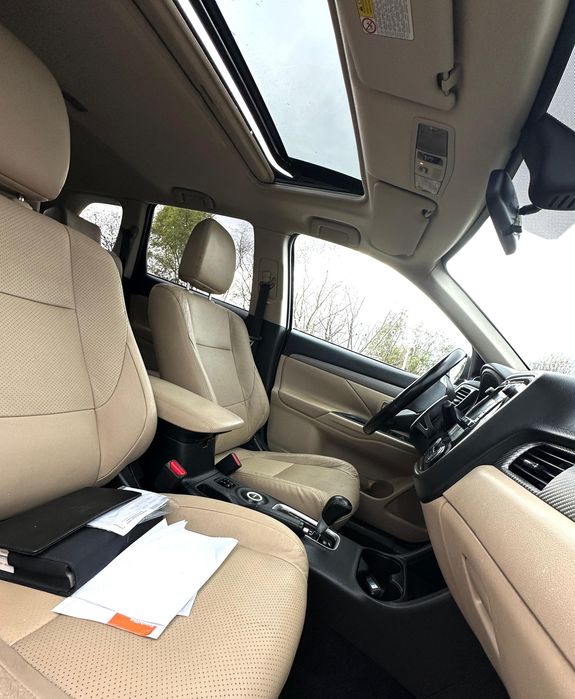 Mitsubishi outlander 2014 Full