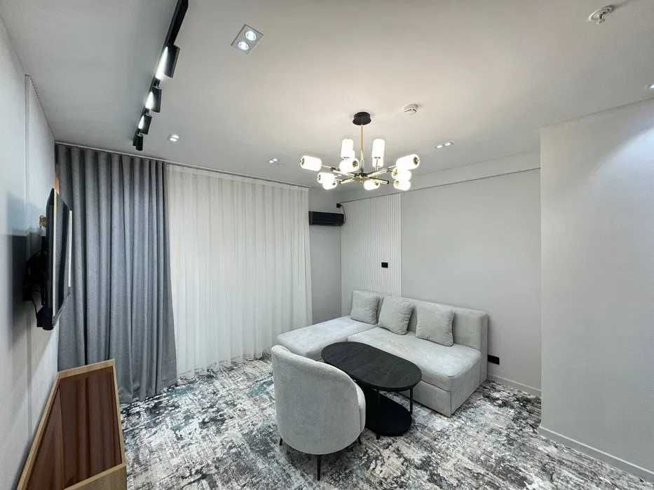 Сдам Шикарную квартиру в ЖК Muhtasham! Метро минор! 2/4/10 A*