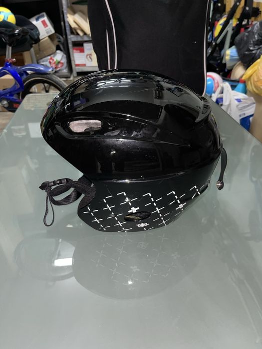 Ски каска Quiksilver