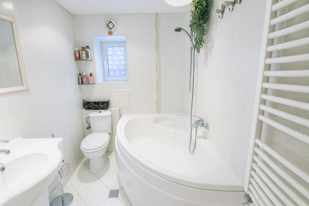 Дава се под наем Тристаен апартамент в Пловдив, Каменица 1 - 125 кв.м за 650 € - Снимка #5