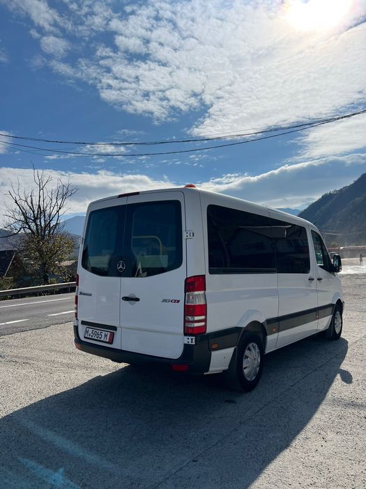 Mercedes Sprinter 131 CP 2013 9 locuri Extra Lung Climă față/spate