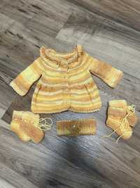 Плетен комплект за бебе
