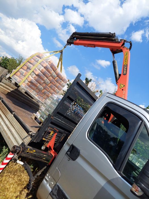 Transport marfa cu macara