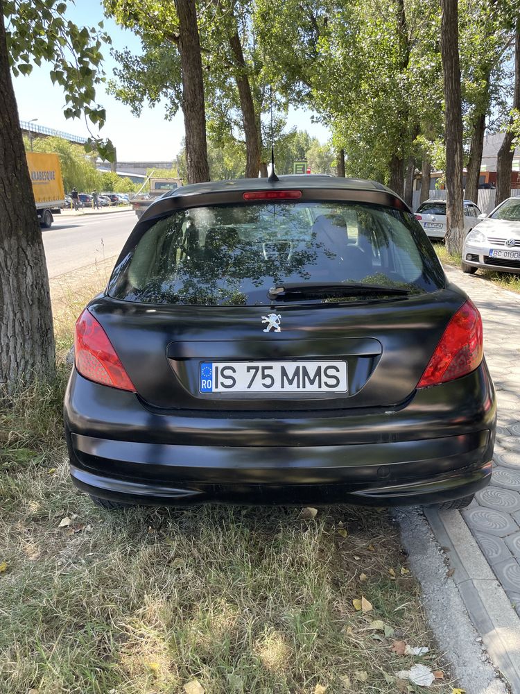 Peugeot 207 1.4 benzina