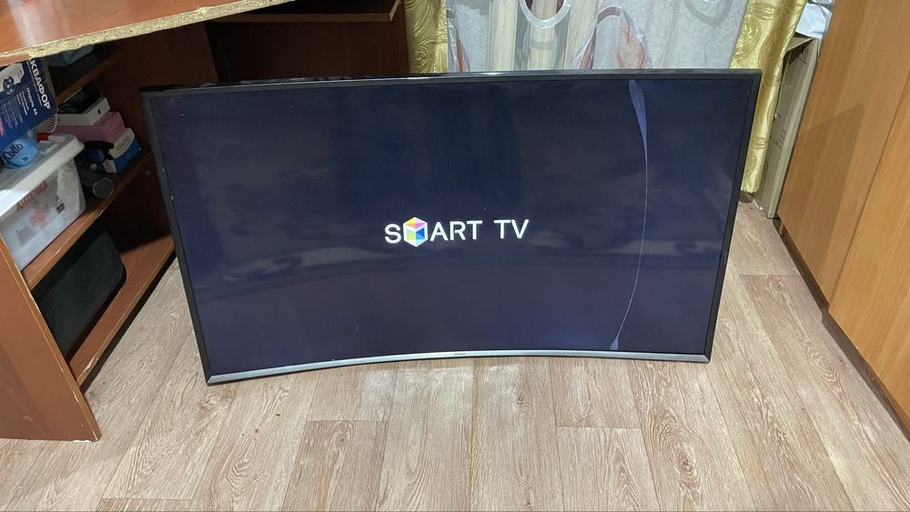 Плазменый телевизор samsung