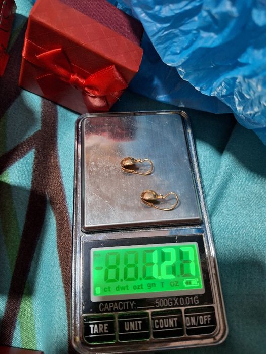 Cercei vechi boierești  din aur14k cu piatră