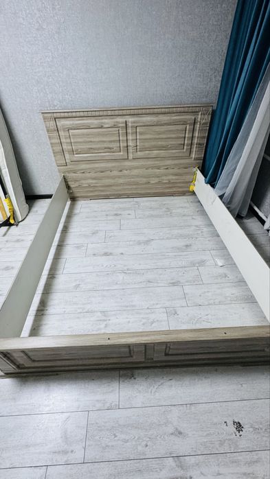 Продам кровать  только ЛядСП  160/200