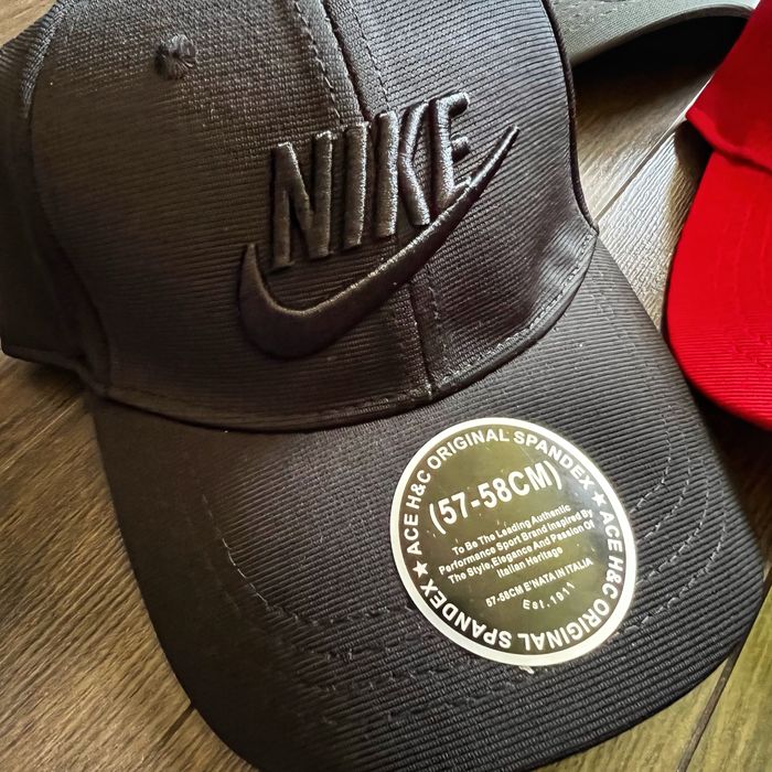 мъжка шапка NIKE лятна твърда козирка универсален размер 57-58см