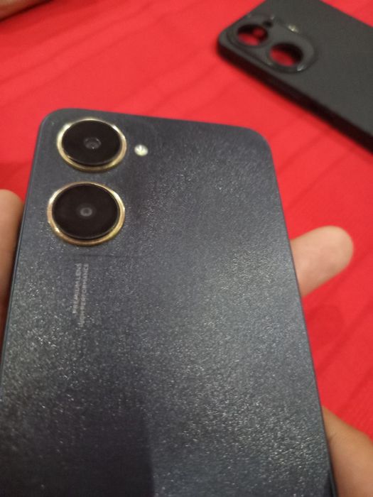 Vivo y 3 xolati yaxshi