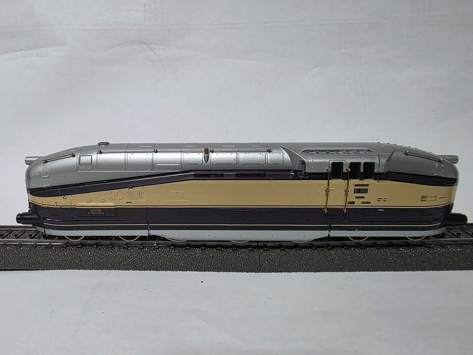 Rivarossi BR 61 - garnitura Henschel Wegmann - produs nou