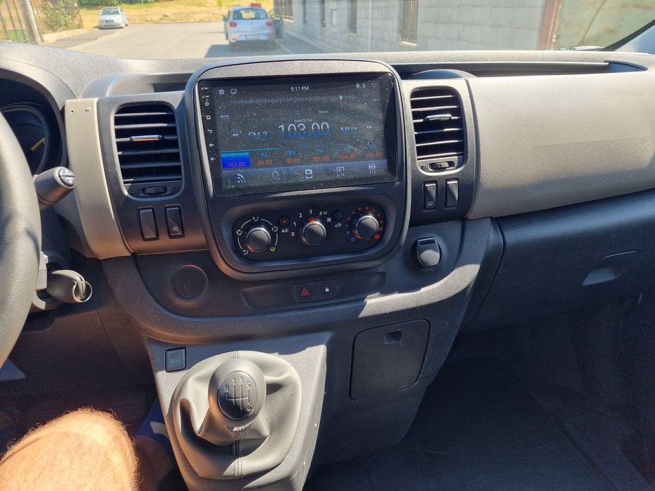 Rent a car microbuz 8+1, închiriez microbus 8+1,rent a van 8+1 cluj