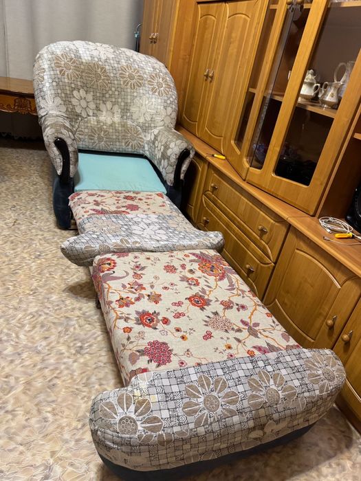 Отдам даром кресло кровать