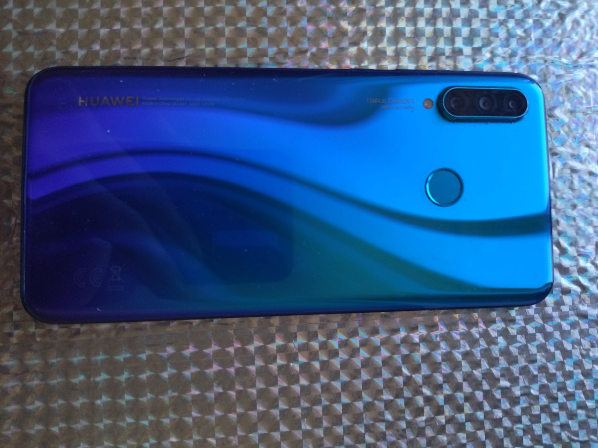 Смартфон Huawei P30 Lite