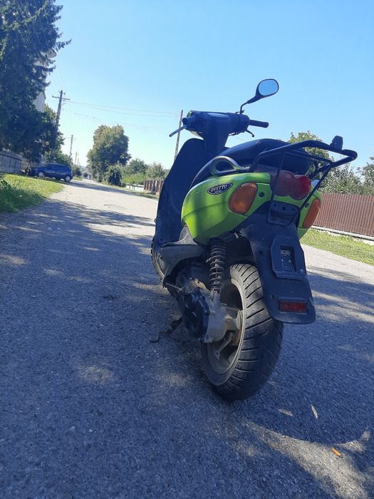 Scuter veveto MBK