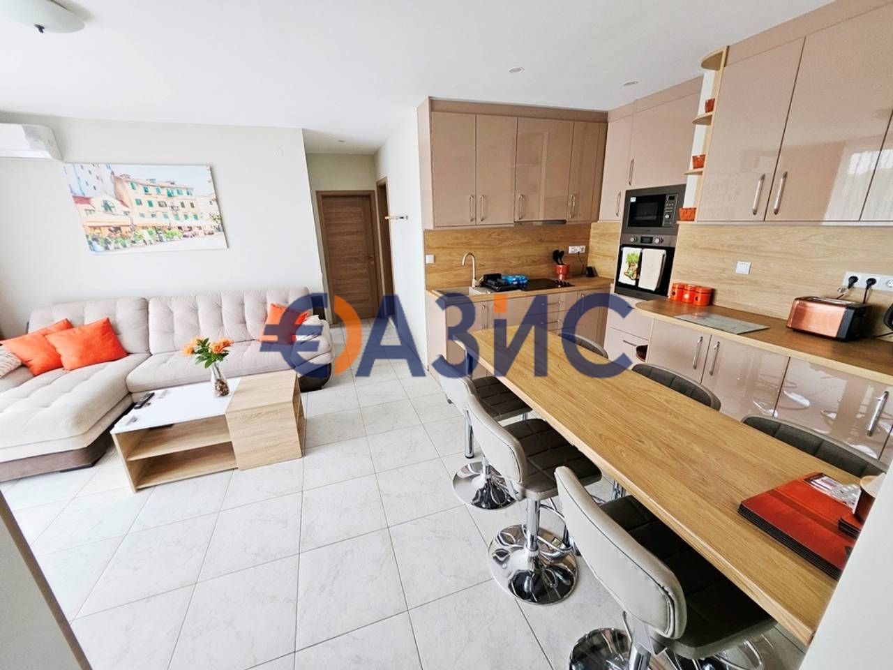4-стаен апартамент в комплекс Орхид Форт Гардън, 133 кв.м., Слънчев