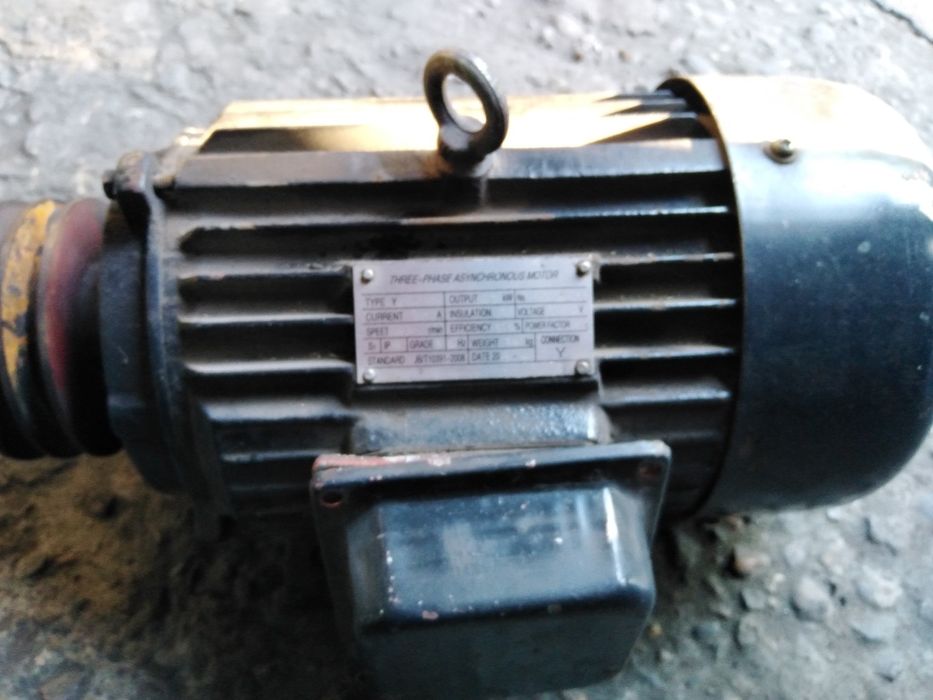 Продам электромотор асенхронный 380 Вт