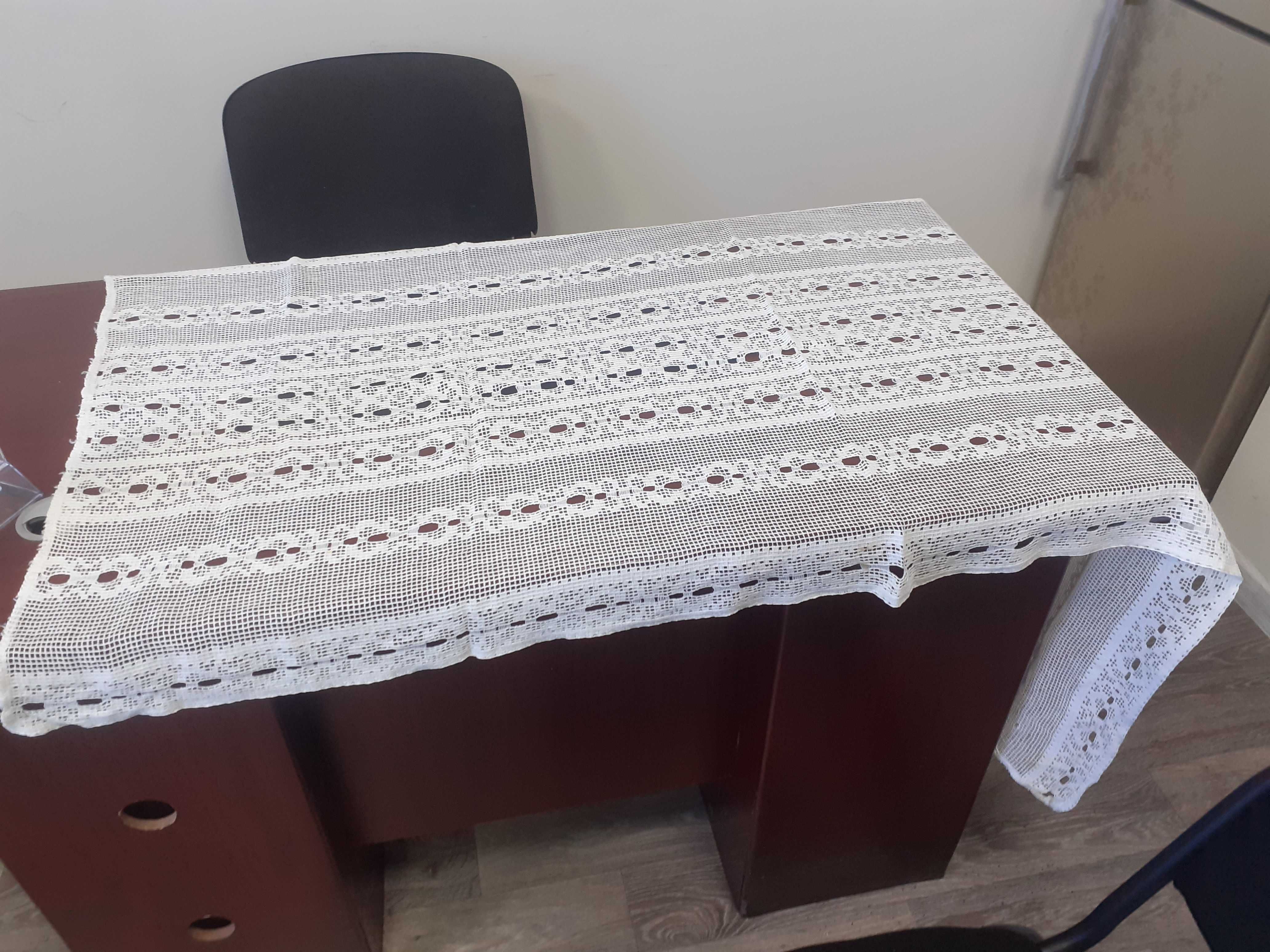 Продам скатерть-накидку на стол кружевную советскую!
