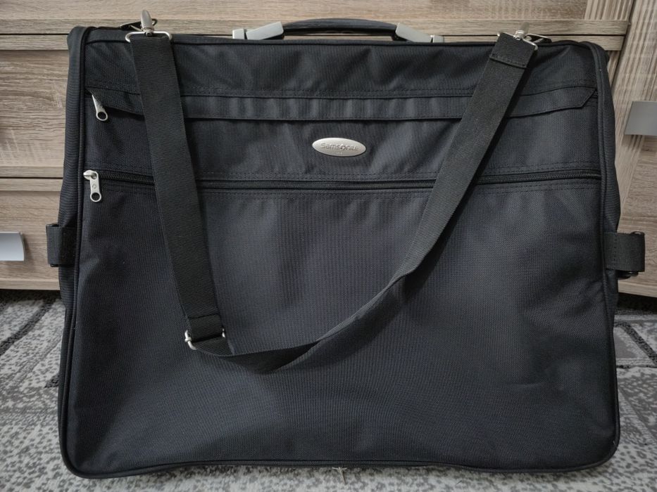 Дорожная сумка-чехол для одежды