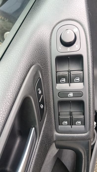 Golf 6  MATCH edition.
An fabricație 14.06.2012.
1.2 TSI de 105 CP.
Km