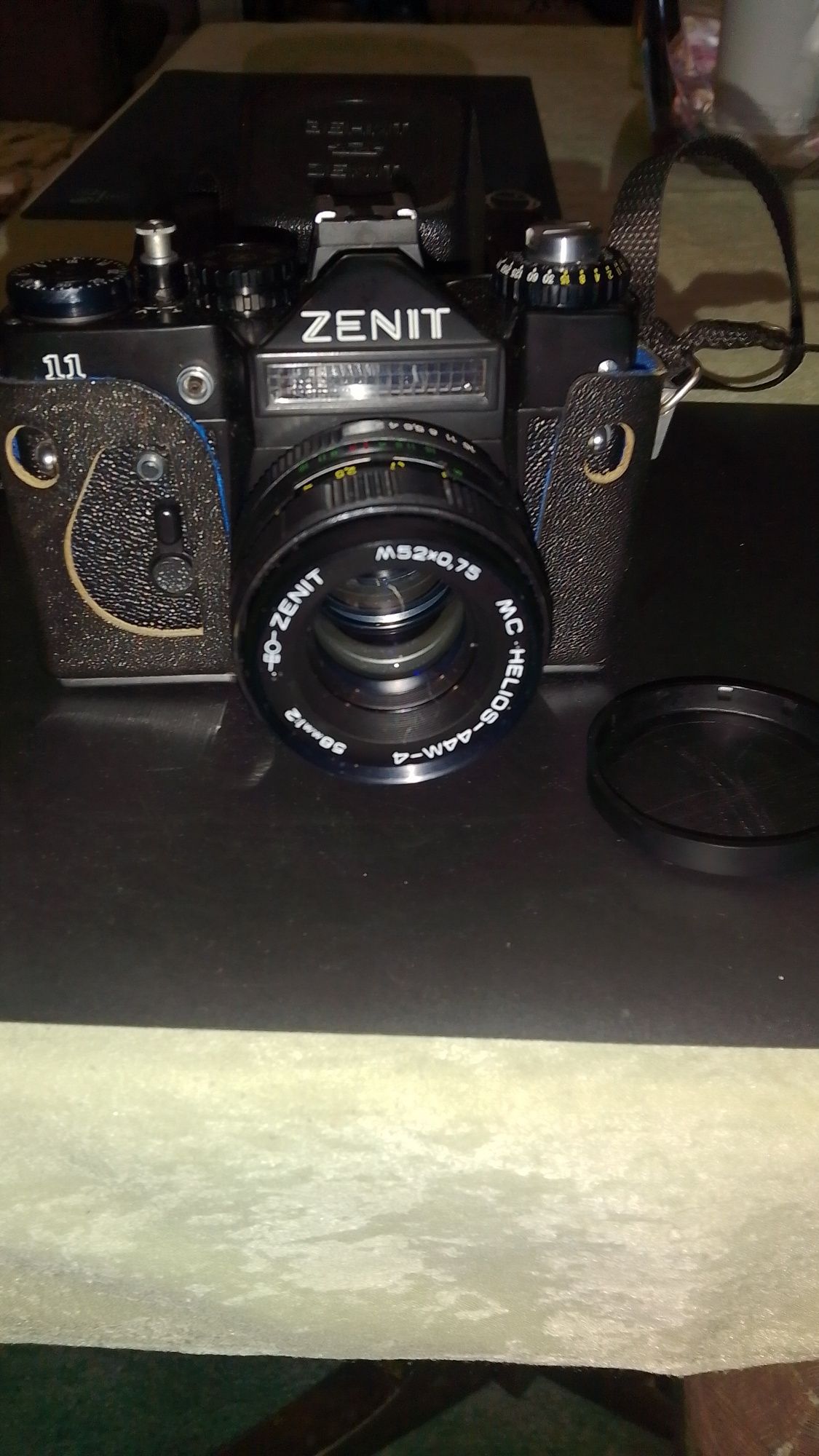 Фотоапарат-Zenit 11