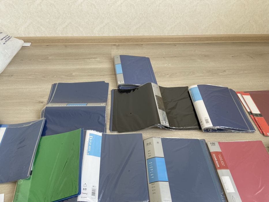 Новые файловые папки и файлы, другие канцтовары