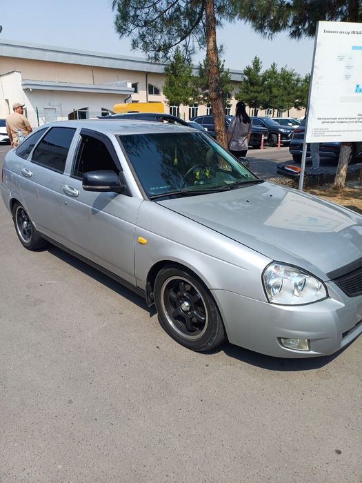 Срочно продаётся Приора 2008год.1.8 мотор