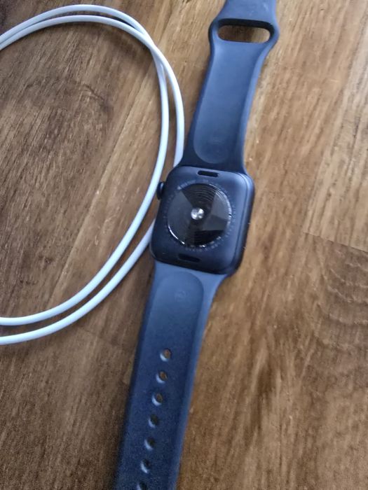 Apple Watch SE (2024), GPS, Carcasa Midnight Aluminium 40mm, Midnight