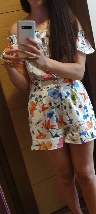 Гащеризони и рокли от Zara XS размери