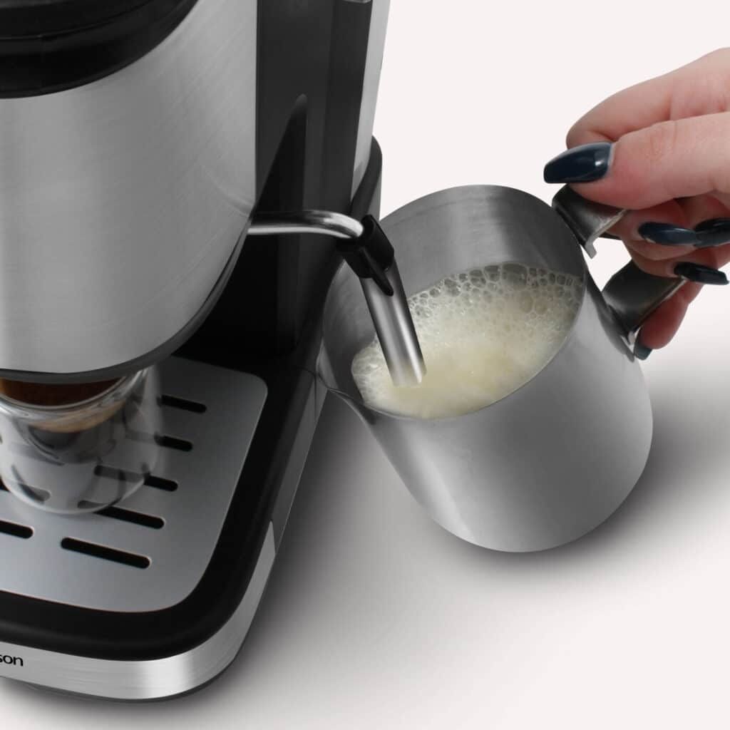 Нова кафе машина Rohnson R 98030 20 bar