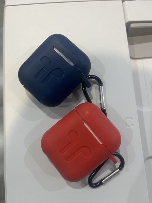 Продаются беспроводные наушники Airpods